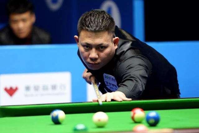 在赛场上无 在赛场上无