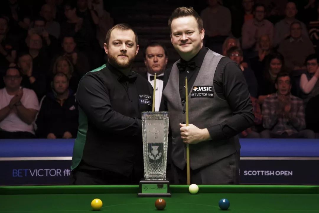 相交流的平 相交流的平